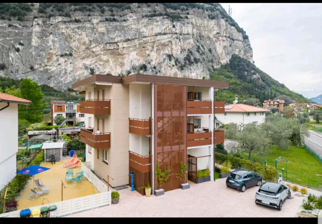 Conca D'Oro B&B And Apartments Torbole Sul Garda Luaran gambar